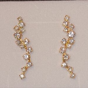 NWOT BaubleBar Farah Ear Crawlers